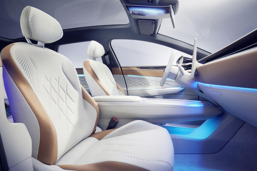 Интерьер Volkswagen I.D. Space Vizzion 2019 года  (фото 24 из 27)